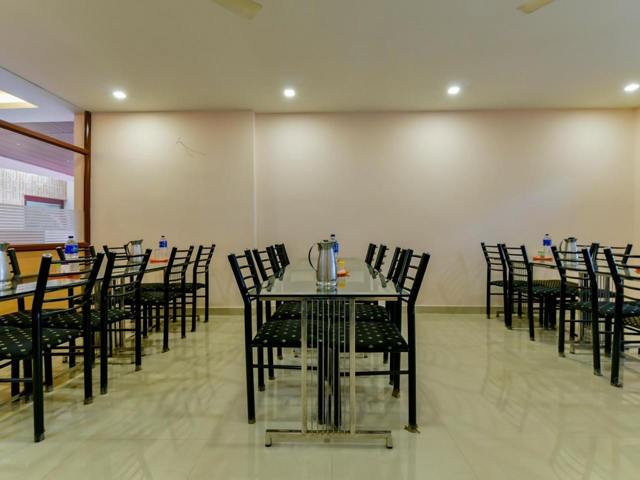 Thomson Regency Hotel Alwaye ภายนอก รูปภาพ